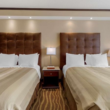 Best Western Premier Denham Inn & Suites Leduc Exterior photo